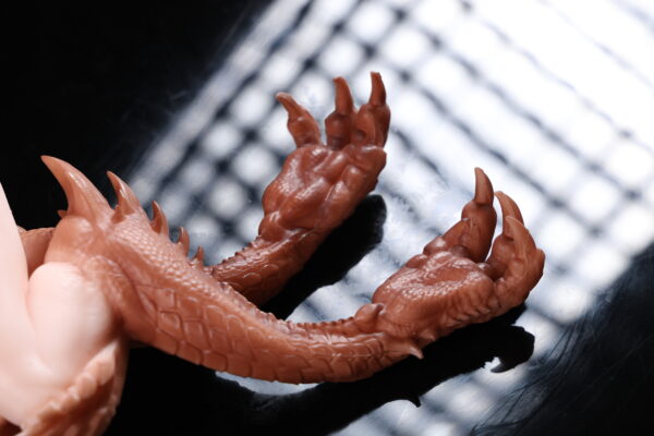 5E7A5235 MaidenVera Drakaina - 1.05kg Seductive Pink Dragon Girl Platinum Silicone Doll